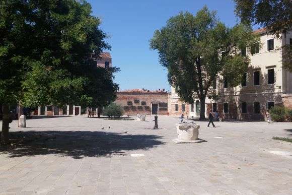 Campo del Ghetto Nuovo Venezia - espressioni veneziane
