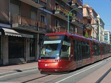 Biglietti e Mobilità a Venezia: la guida per risparmiare nel 2025. 5 Trasporto pubblico Venezia