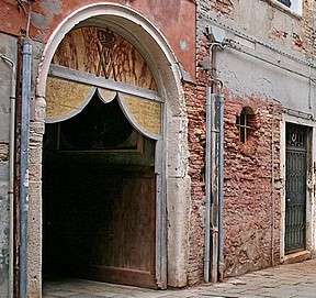 Fascino e Mistero a Venezia: 5 luoghi legati a storie inquietanti 9 mistero sotoportego Corte Nova