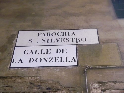 Nizioleti Veneziani, testimonianza affascinante di un tempo passato 12 Calle Donzella
