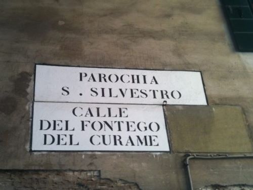 Nizioleti Veneziani, testimonianza affascinante di un tempo passato 11 Fontego