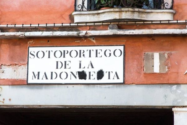 Nizioleti Veneziani, testimonianza affascinante di un tempo passato 10 nizioleti veneziani tradotti